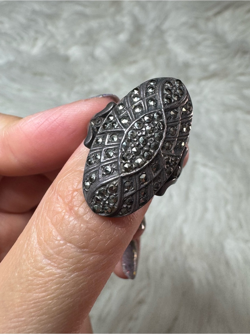Vintage-Inspired Marcasite Oval Cocktail Ring in Gunmetal